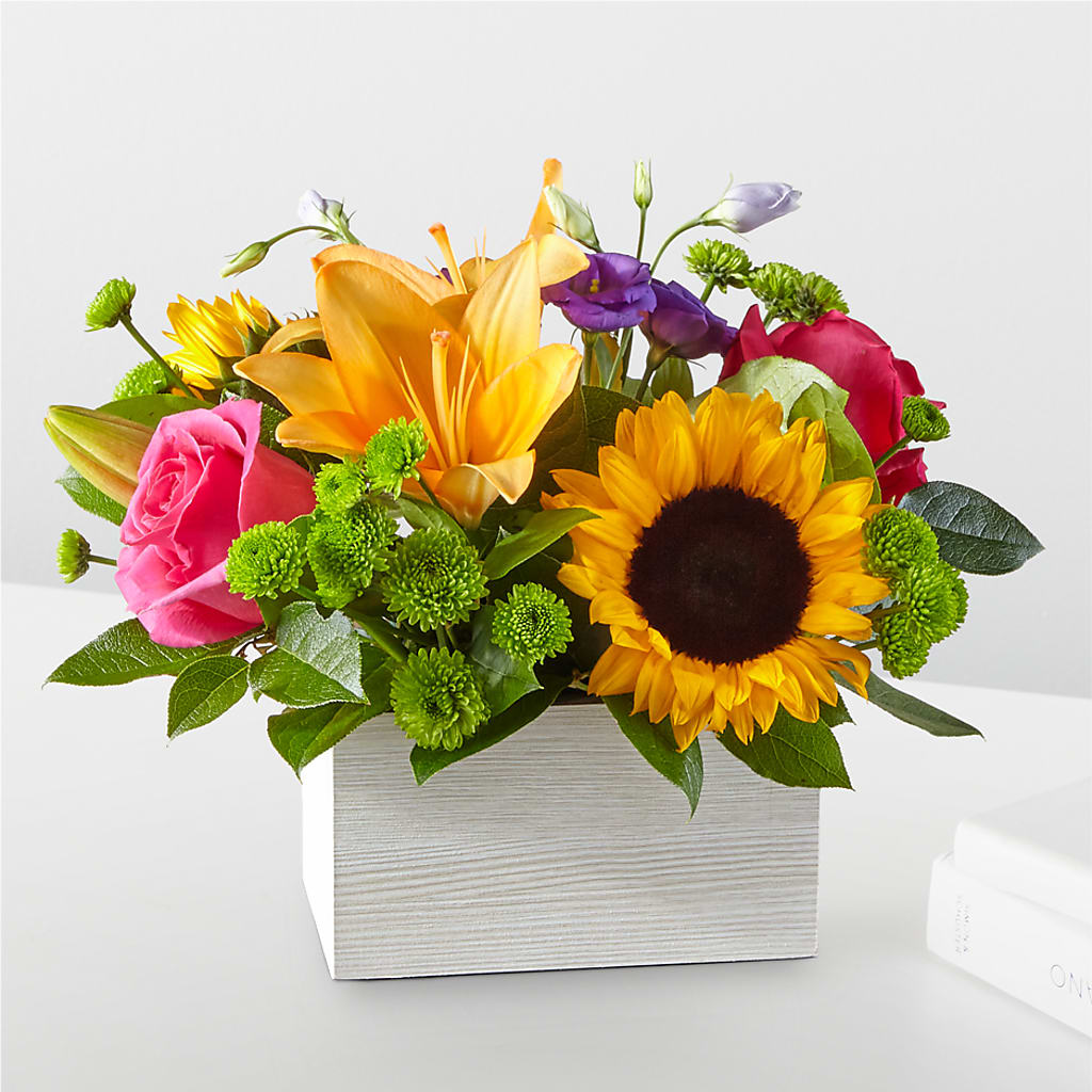 Best Day Box Bouquet – RICHARD FLOWERS & GIFTS LLC, Clearwater FL