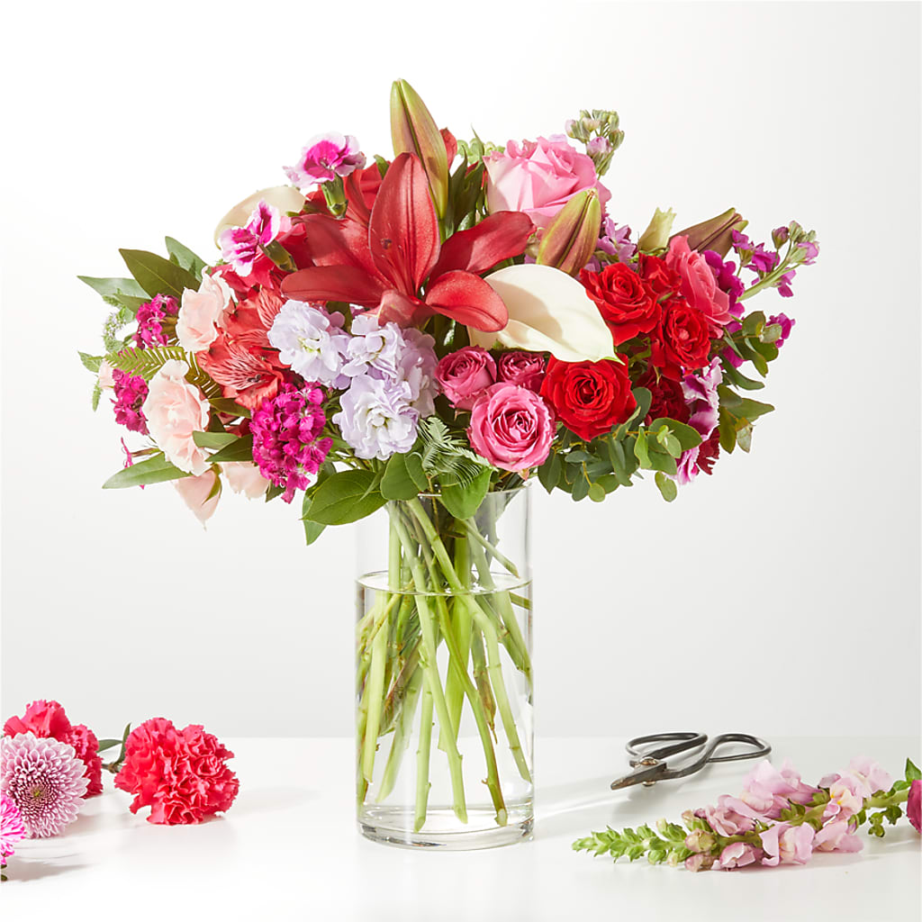 Swooning Over You - A Luxury Florist Original – RICHARD FLOWERS & GIFTS LLC, Clearwater FL