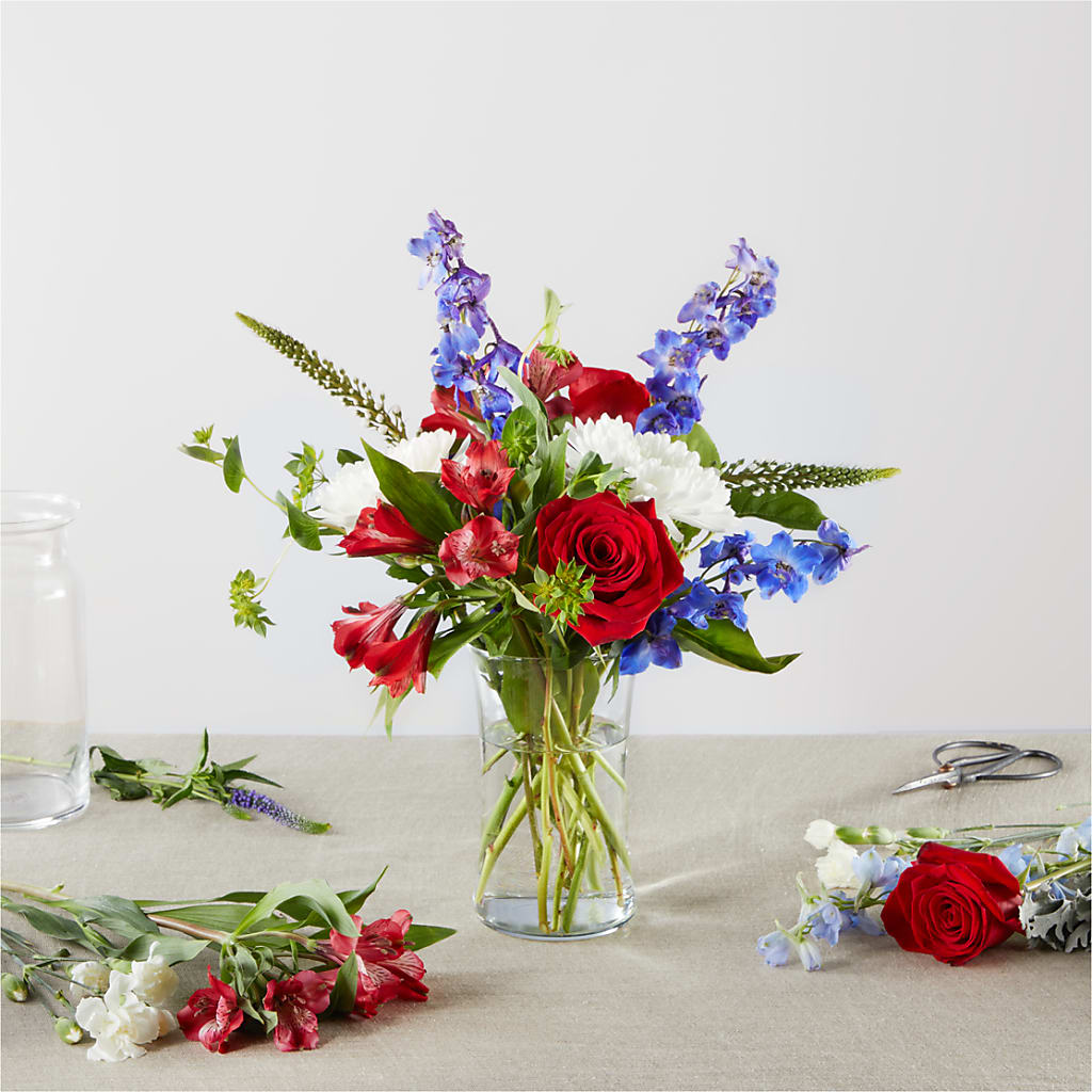Star Spangled - A Florist Original – RICHARD FLOWERS & GIFTS LLC, Clearwater FL