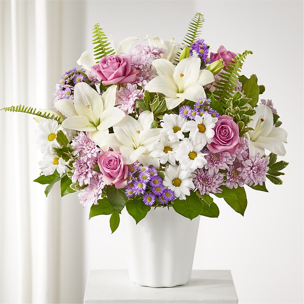 Warmest Thoughts Tabletop Basket – RICHARD FLOWERS & GIFTS LLC, Clearwater FL