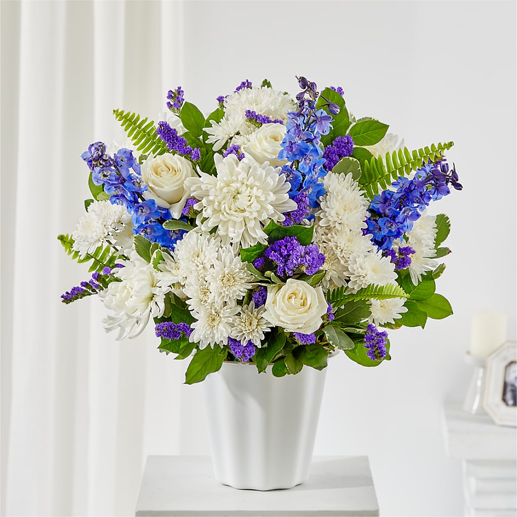 Hold Dear Tabletop Basket – RICHARD FLOWERS & GIFTS LLC, Clearwater FL